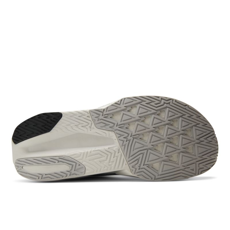 New Balance FuelCell Rebel v5