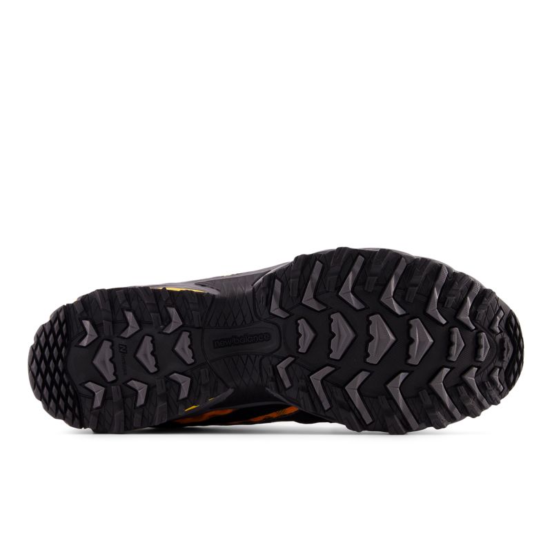 New Balance 610