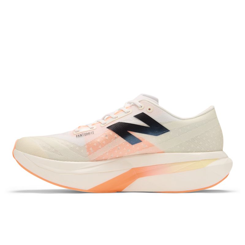 New Balance FuelCell SC Elite V4