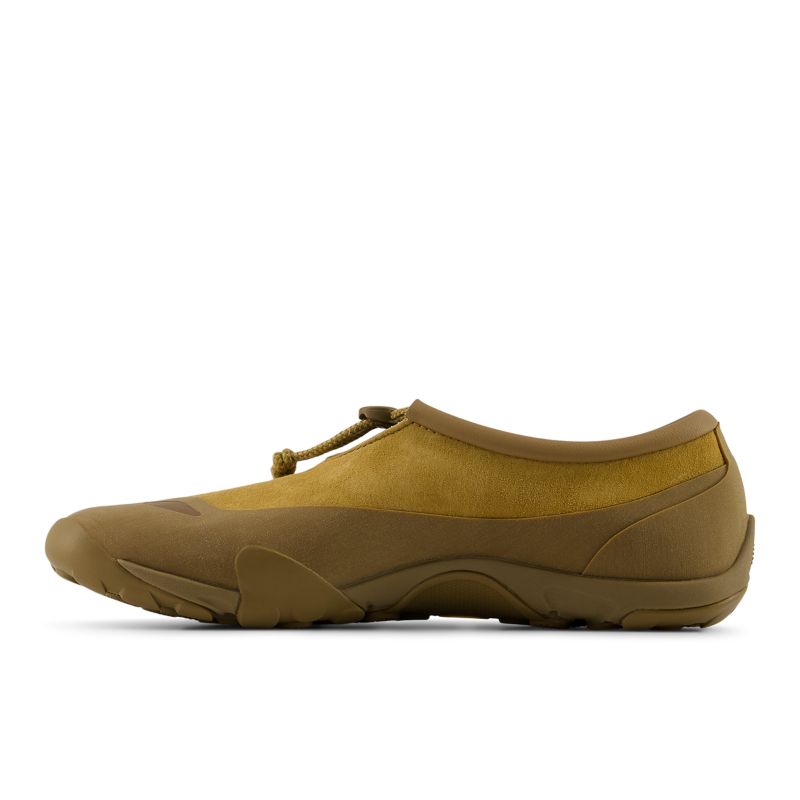 New Balance T10T Brown