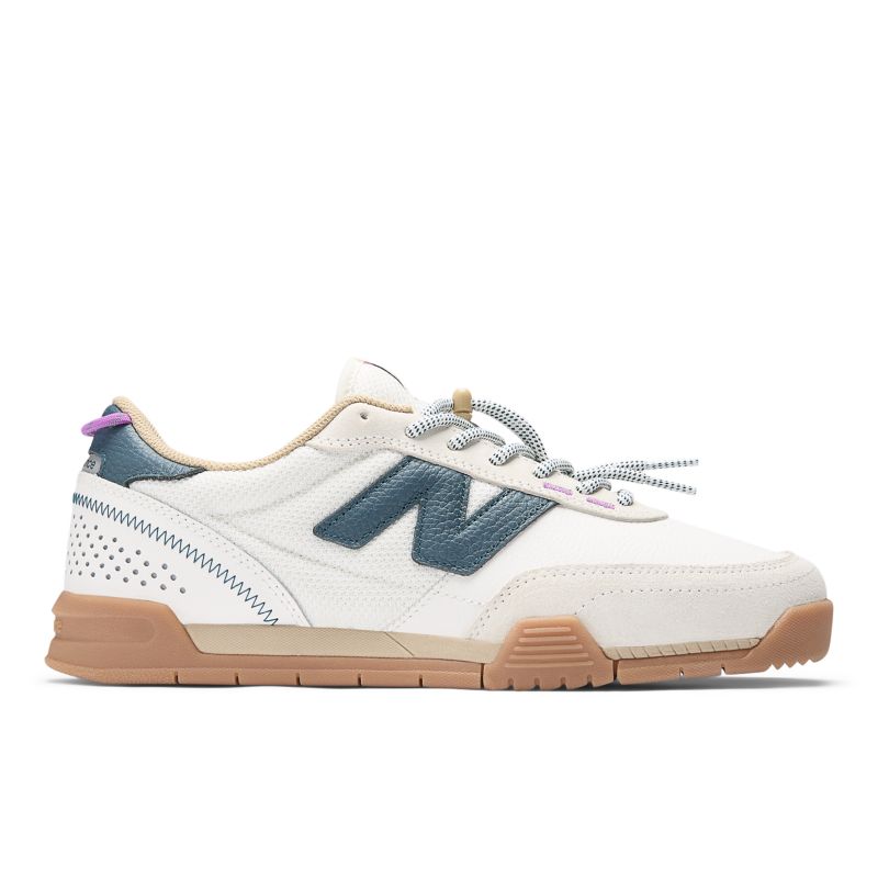 New Balance Numeric