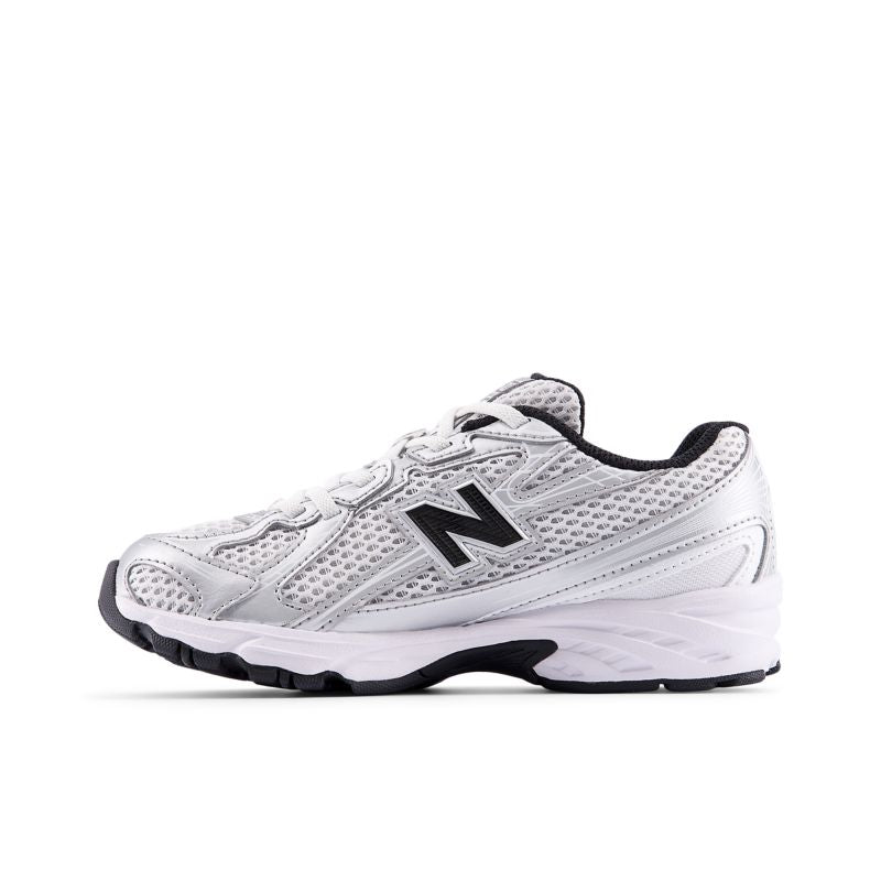New Balance 740 GS