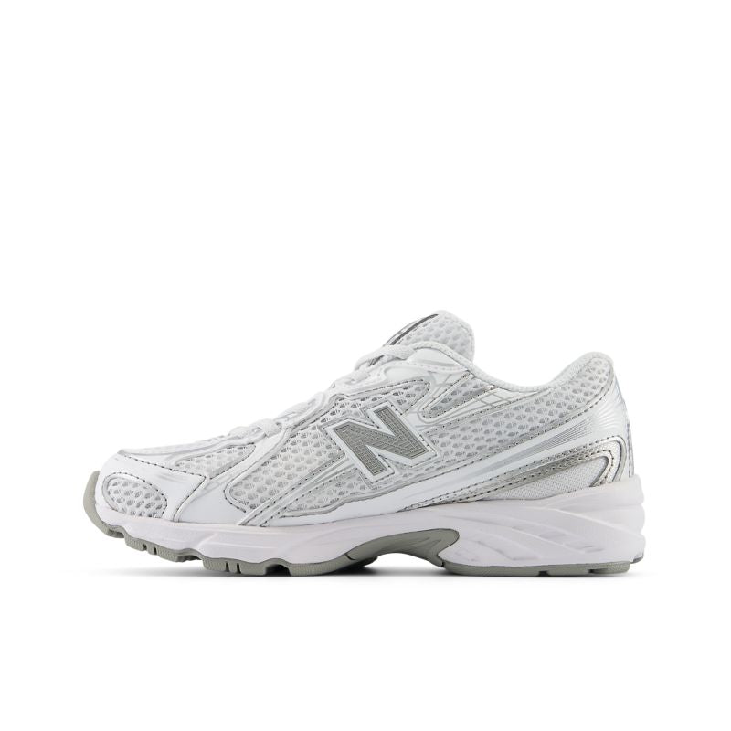 New Balance 740 GS