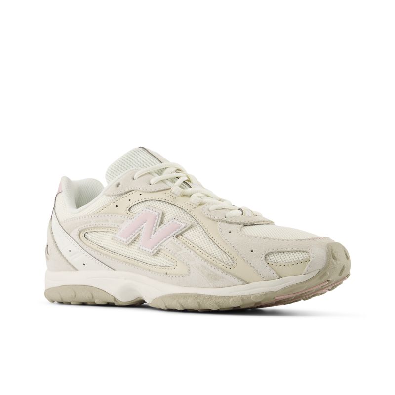 New Balance 204L Sea Salt/ Stone Pink
