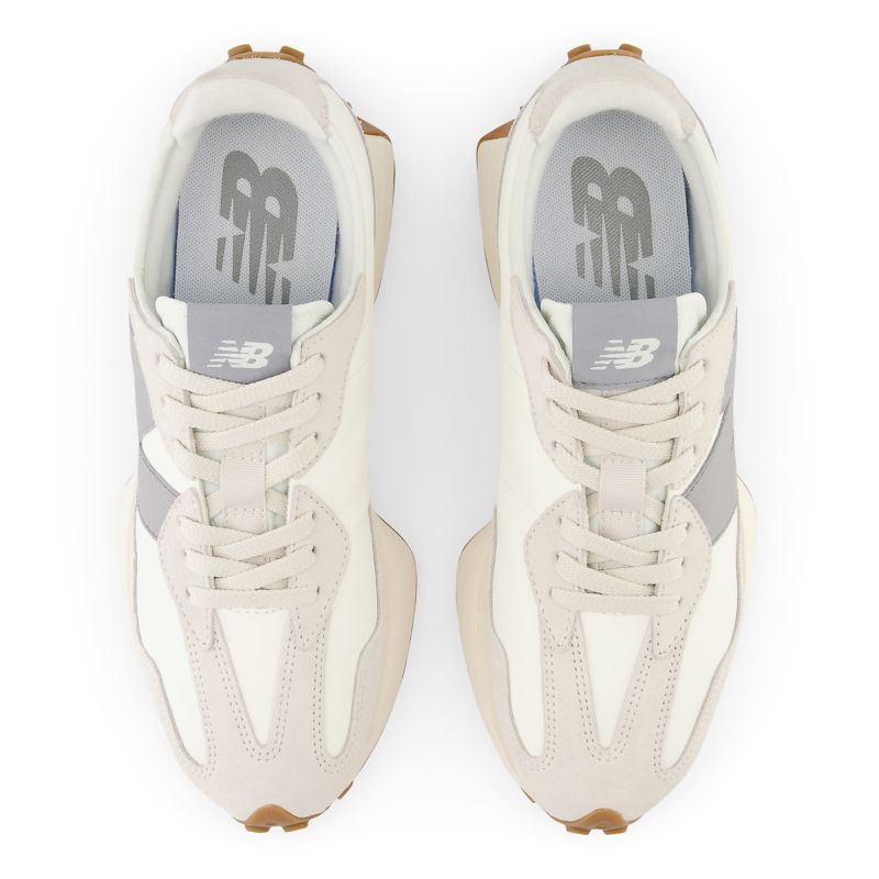 New Balance 327