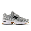 New Balance 740