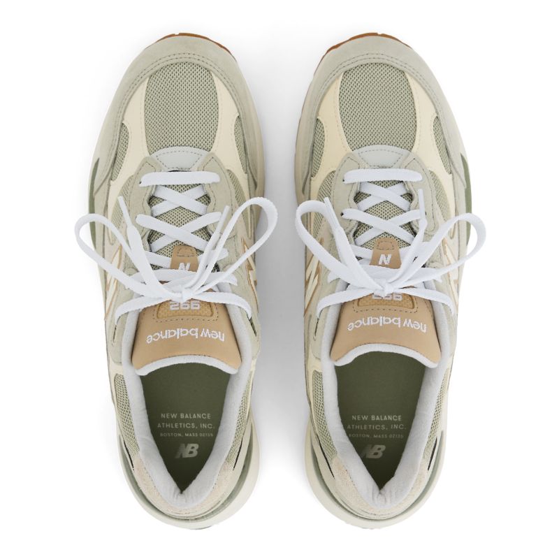 New Balance 992 Green