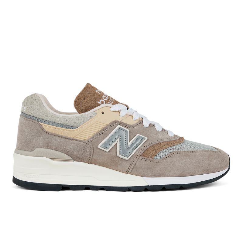 New Balance 997