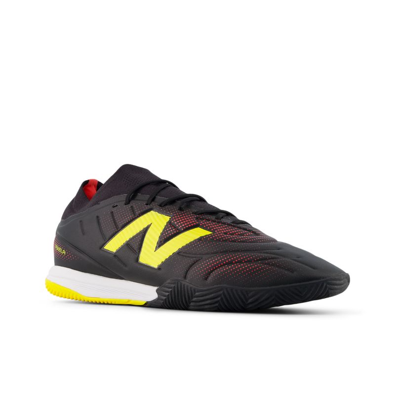 New Balance TEKELA TEAM LOW LACED IN V5