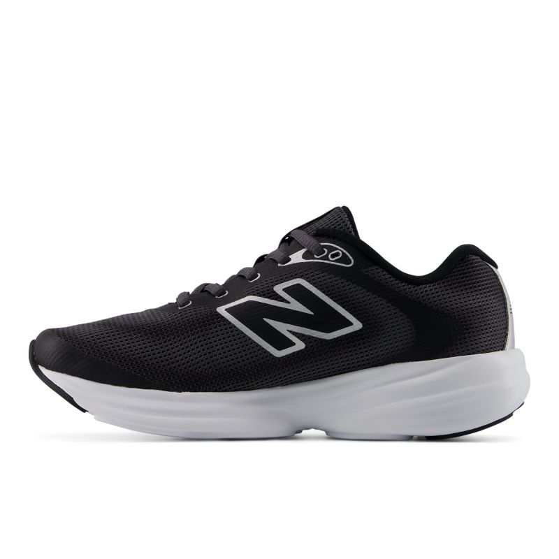 New Balance 411 v4 411