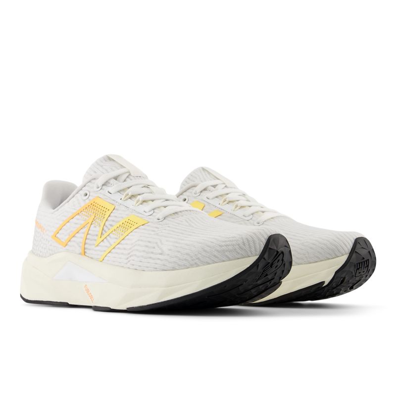 New Balance FuelCell Propel v5 GS