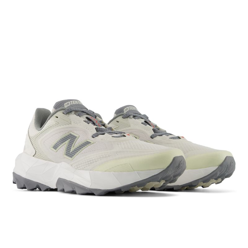 New Balance DynaSoft Tektrel Utility